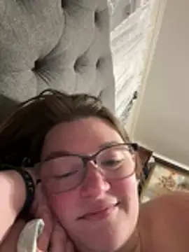 InnocentBasin19 online show from April 30, 2026, 10:33 am