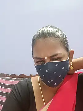 cathrine92 online show from May 15, 2026, 11:36 pm