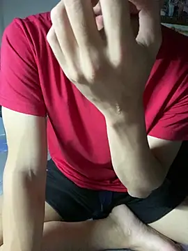 khoilekkk online show from April 30, 2026, 2:24 pm