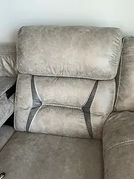 moriahisyuck online show from April 30, 2026, 2:24 pm