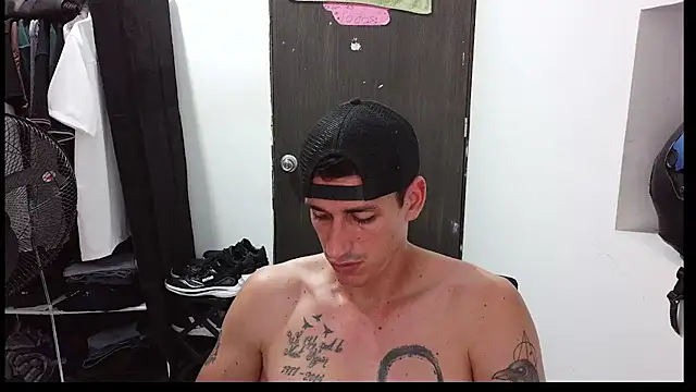 RaulRico online show from June 30, 2026, 12:10 am