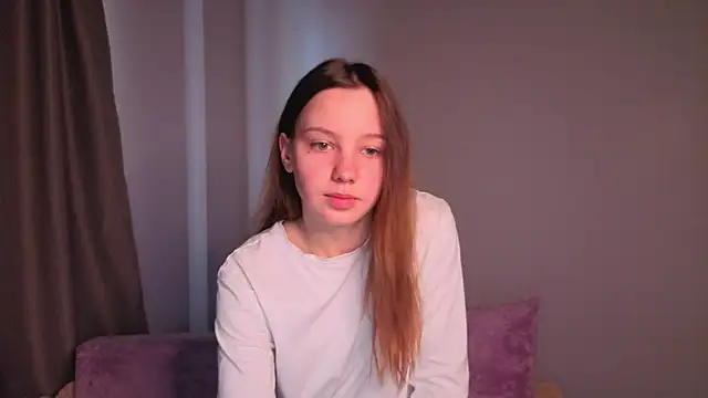lolytaberry online show from May 8, 2026, 1:53 am