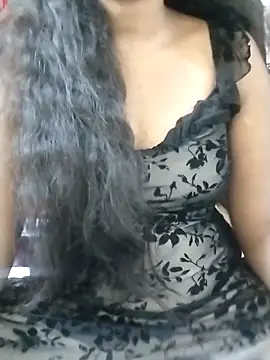 silksmitha- online show from June 18, 2026, 3:06 pm