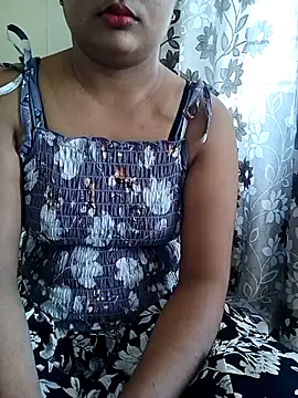 ritika sharma1 online show from June 21, 2026, 11:27 am