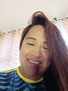 AriaGomez  online show from June 17, 2026, 10:52 pm