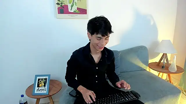 jacob colliins online show from June 5, 2026, 3:33 am