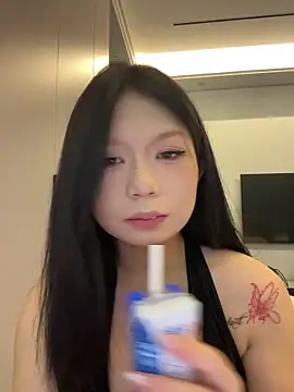 shuyuanli445 online show from June 17, 2026, 11:09 am