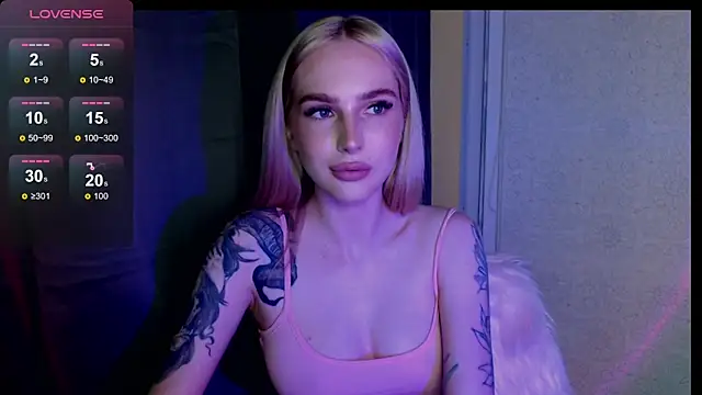 MichelleVelour online show from June 5, 2026, 5:07 pm