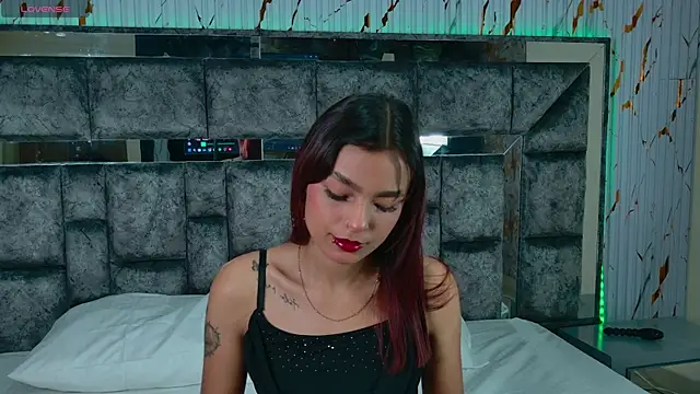 Gaby Coopeer online show from May 19, 2026, 2:51 am