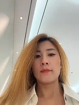 okgirl 23 online show from June 8, 2026, 1:55 pm