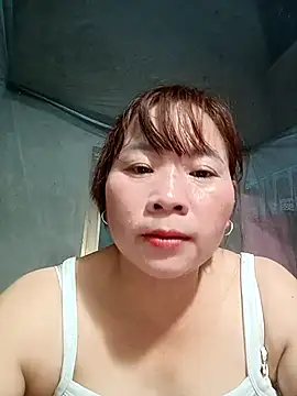 Cumhots111 online show from May 23, 2026, 12:26 pm