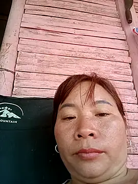 Cumhots111 online show from May 25, 2026, 12:54 am