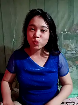  YouAreMySunShine  online show from May 17, 2026, 3:34 pm