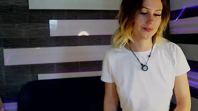 SassyIvana online show from June 15, 2026, 12:16 pm