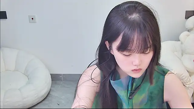 Snapshot of Evil-Bunny007 chatting on June 12, 2026, 12:36 pm Evil-Bunny007 online show from June 12, 2026, 12:36 pm