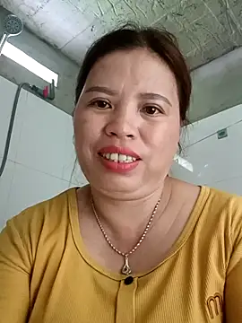 -Yeyi- online show from June 16, 2026, 9:31 am