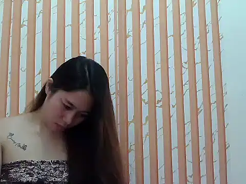 urcherryasian online show from June 14, 2026, 2:08 am