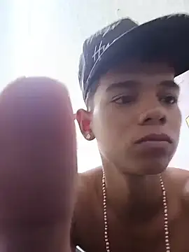cute boy angelx18 online show from July 6, 2026, 8:33 pm