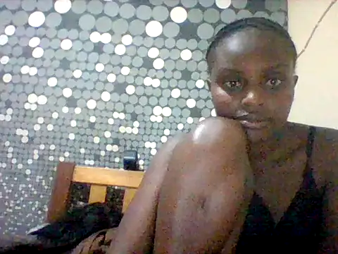 liligal online show from June 26, 2026, 8:03 pm