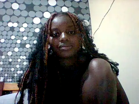 liligal online show from June 14, 2026, 4:14 am