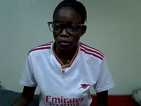 Pretty min online show from June 29, 2026, 7:48 am