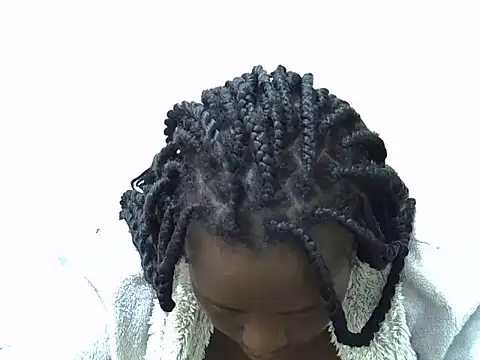 yummyqueen254 online show from June 13, 2026, 1:42 pm
