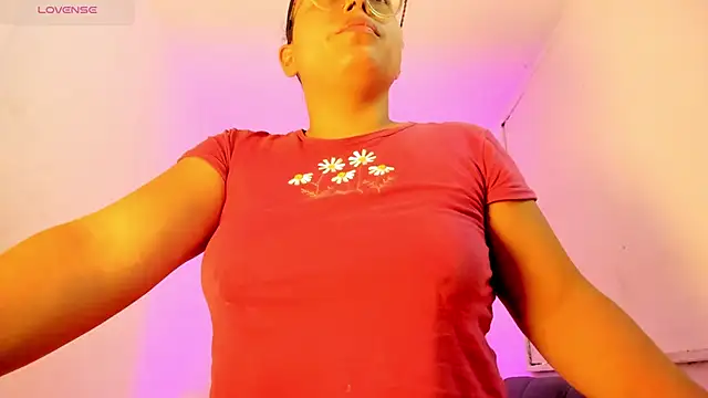 milkqueenboobs online show from June 30, 2026, 5:57 pm