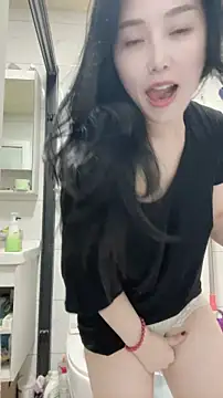 lylxili online show from June 27, 2026, 1:28 pm