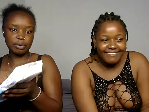 Snapshot of Bubbly_Angels chatting on June 10, 2026, 9:32 am Bubbly Angels online show from June 10, 2026, 9:32 am