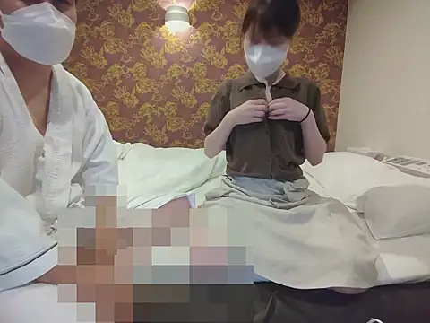 ichigochan25 online show from May 31, 2026, 4:51 am