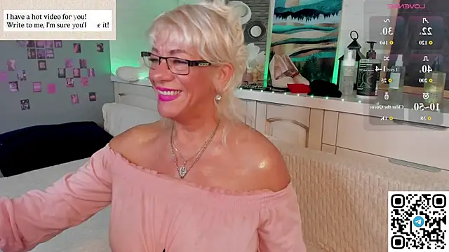Anna Coolidge online show from June 27, 2026, 12:38 am