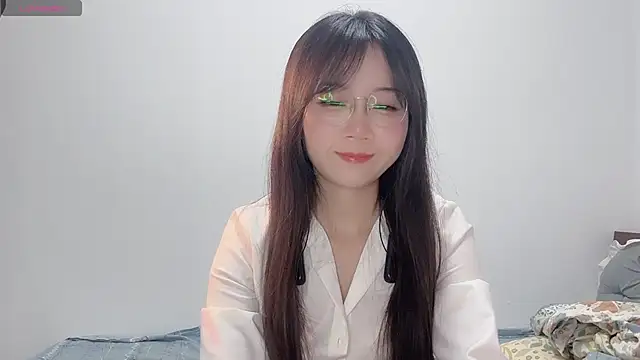 77-Vicky online show from June 8, 2026, 1:22 am