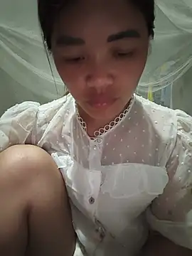 Emma-sin online show from June 24, 2026, 1:53 pm