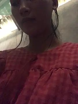 hellenmay11 online show from July 15, 2026, 8:54 am