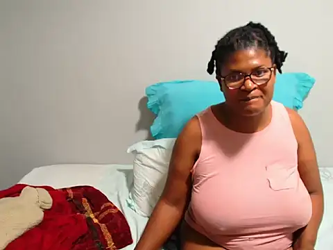 CandyYumsAerolaXX online show from June 21, 2026, 7:19 pm