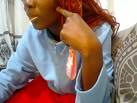 Shania loveer online show from July 5, 2026, 8:59 pm