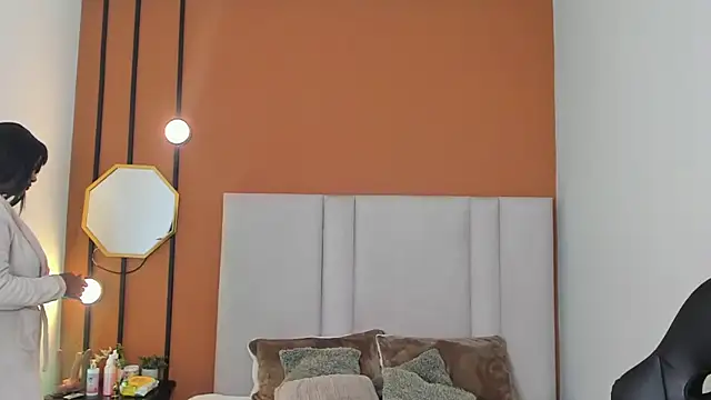Mia boobs24 online show from June 18, 2026, 12:10 pm