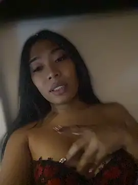 hugecock tamira online show from June 8, 2026, 3:12 pm