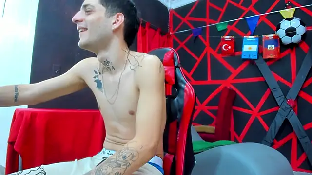 boy max latin online show from June 28, 2026, 5:47 am