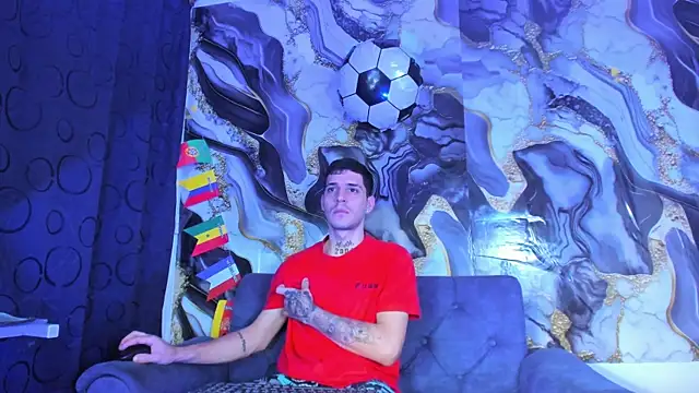 boy max latin online show from June 25, 2026, 3:37 am