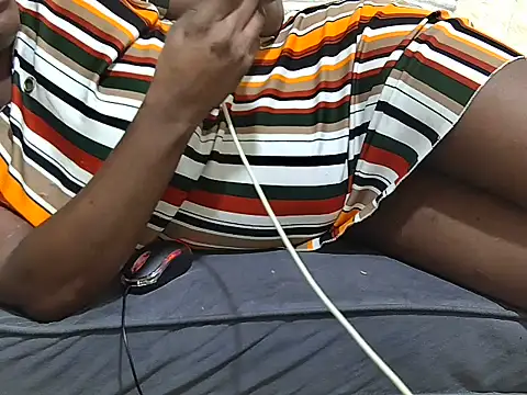 DripDiva online show from June 18, 2026, 9:20 pm