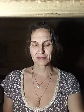 Snapshot of Alene_Lorrie chatting on May 22, 2026, 7:45 pm Alene Lorrie online show from May 22, 2026, 7:45 pm
