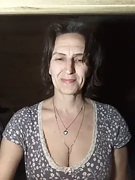 Snapshot of Alene_Lorrie chatting on May 29, 2026, 11:33 pm Alene Lorrie online show from May 29, 2026, 11:33 pm