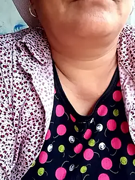 Bong sexy online show from June 10, 2026, 12:12 am