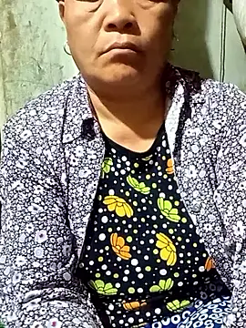 Bong sexy online show from June 11, 2026, 9:56 pm