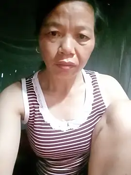 Snapshot of Elfledaa chatting on June 28, 2026, 10:27 pm Elfledaa online show from June 28, 2026, 10:27 pm