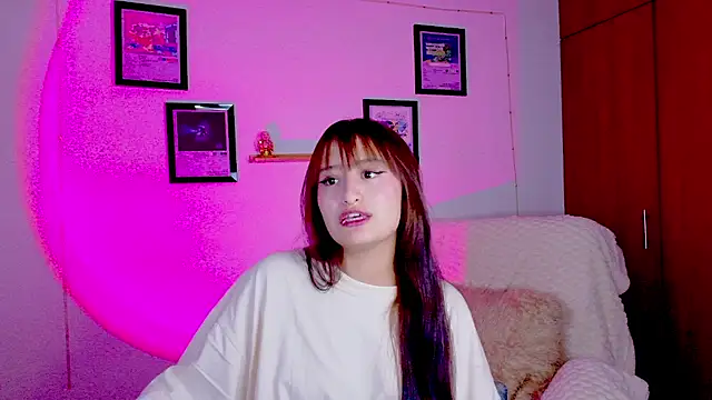 Natha Ramirez online show from July 9, 2026, 2:34 am