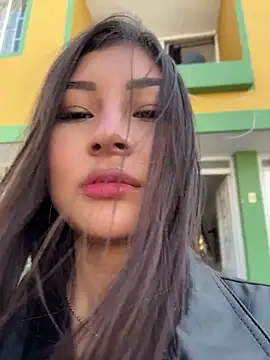 Aylin-fire online show from June 26, 2026, 7:42 pm