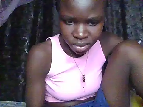 small diva online show from June 6, 2026, 7:08 pm