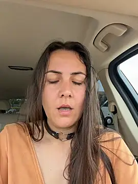BrunetteNymph online show from July 9, 2026, 7:31 am